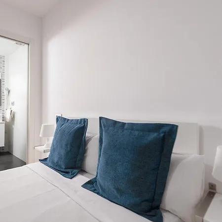 Globus By Be Apartment